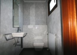 Moderne Spachteltechnik im Gäste WC