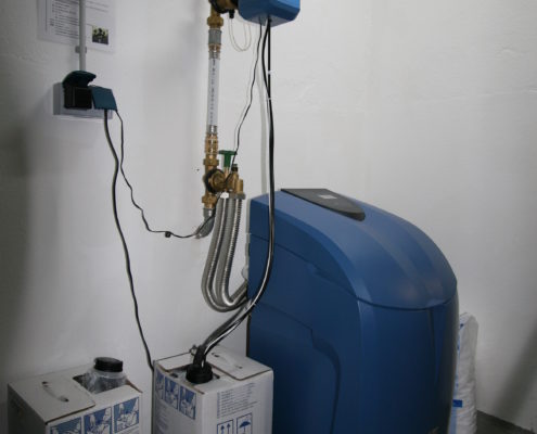 Weichwasseranlage BWT aufgestellt im Keller