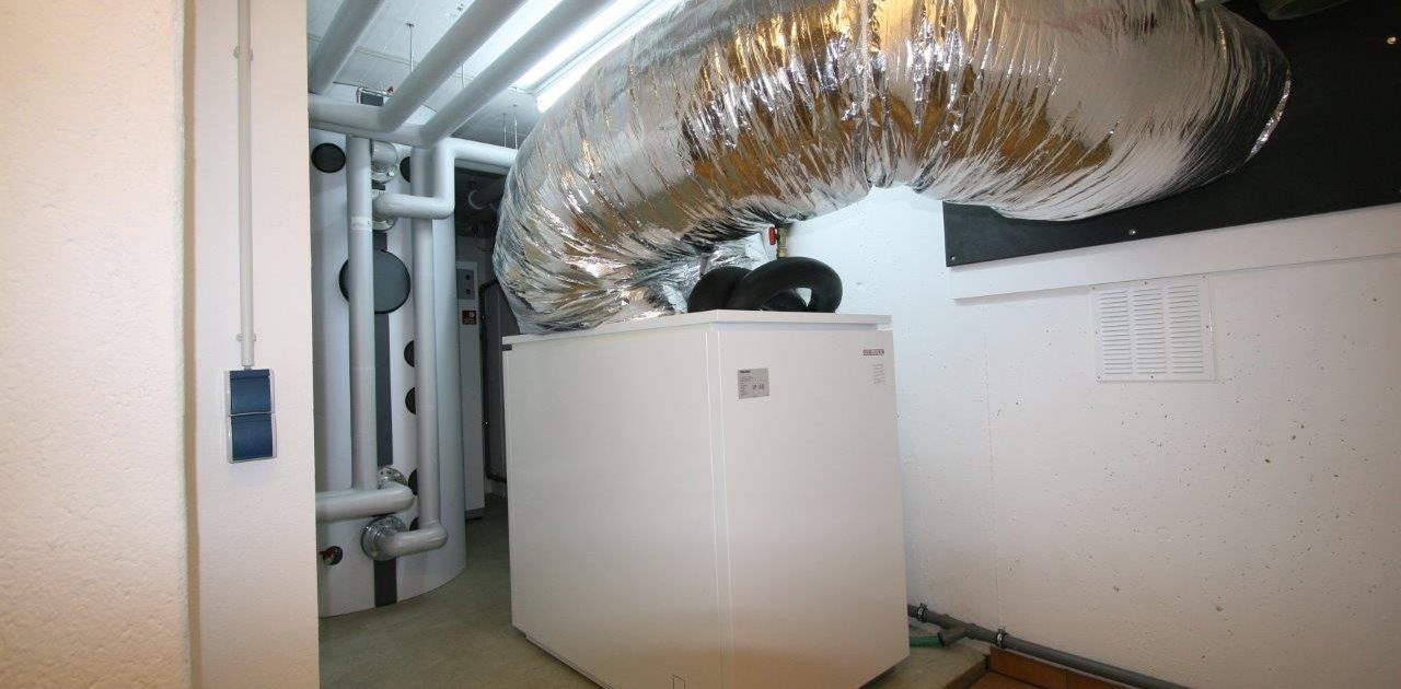 Luft-Wärmepumpe im Keller